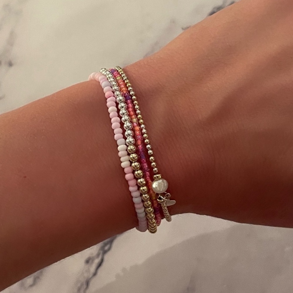 Neon seed bead stretch bracelet